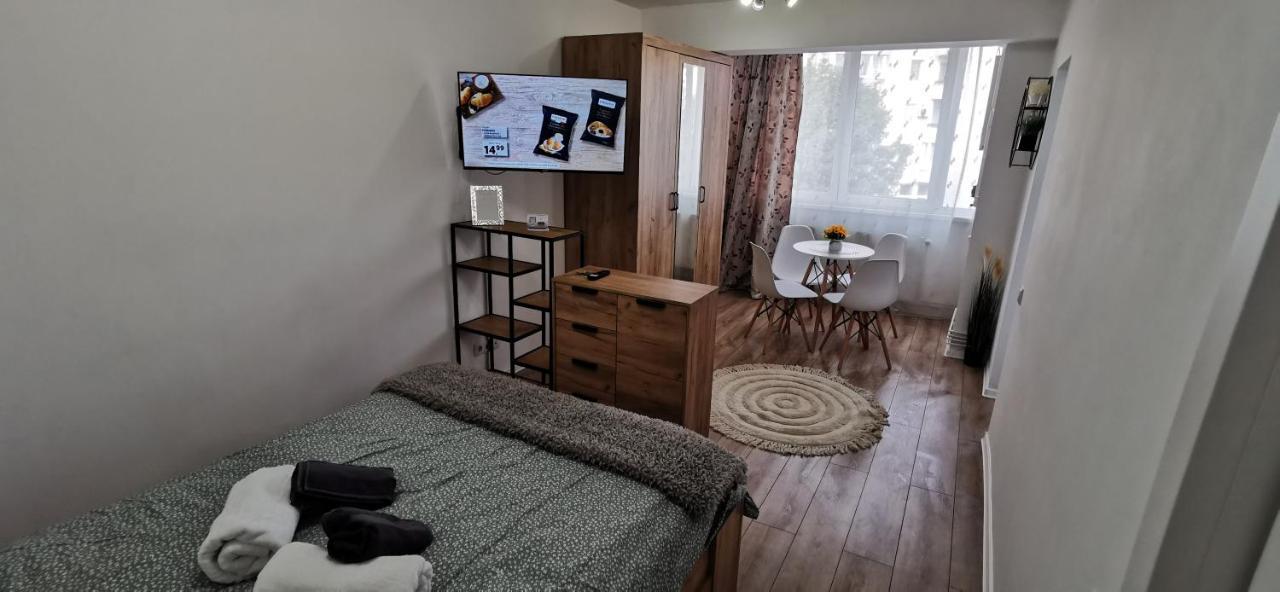 Appartement Ana Studio à Târgu-Mureş Extérieur photo